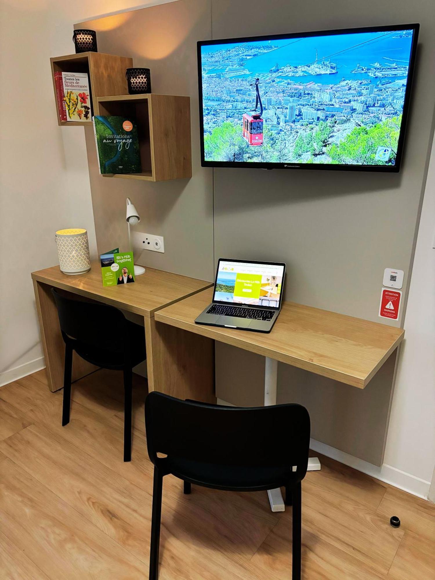 Apparthotel Privilodges 툴롱 외부 사진
