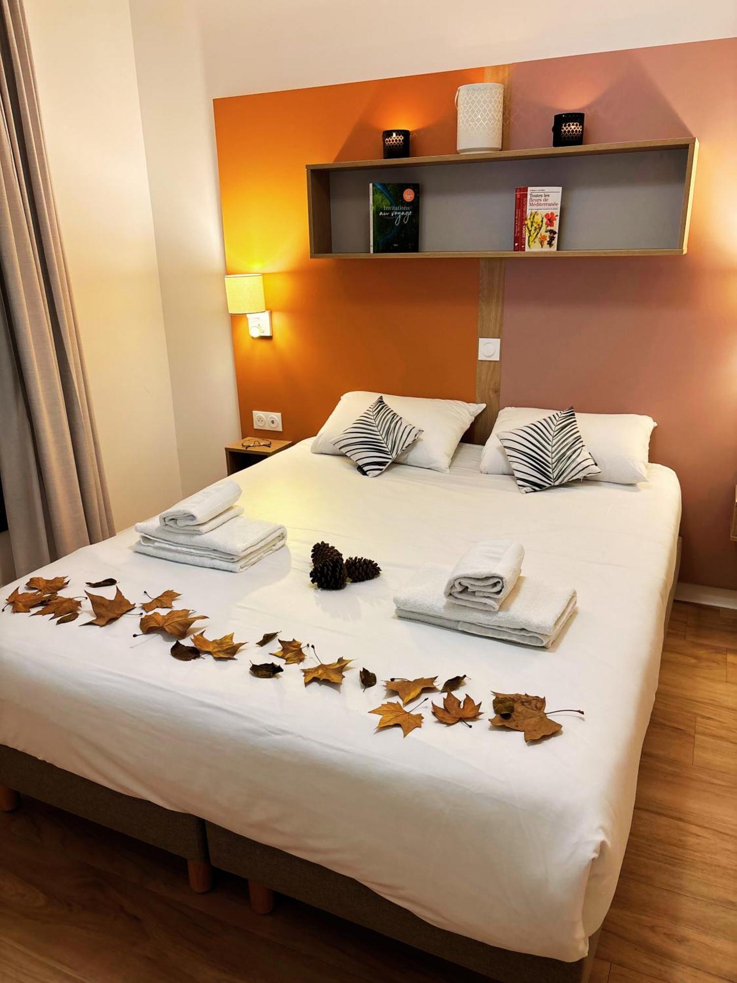 Apparthotel Privilodges 툴롱 외부 사진